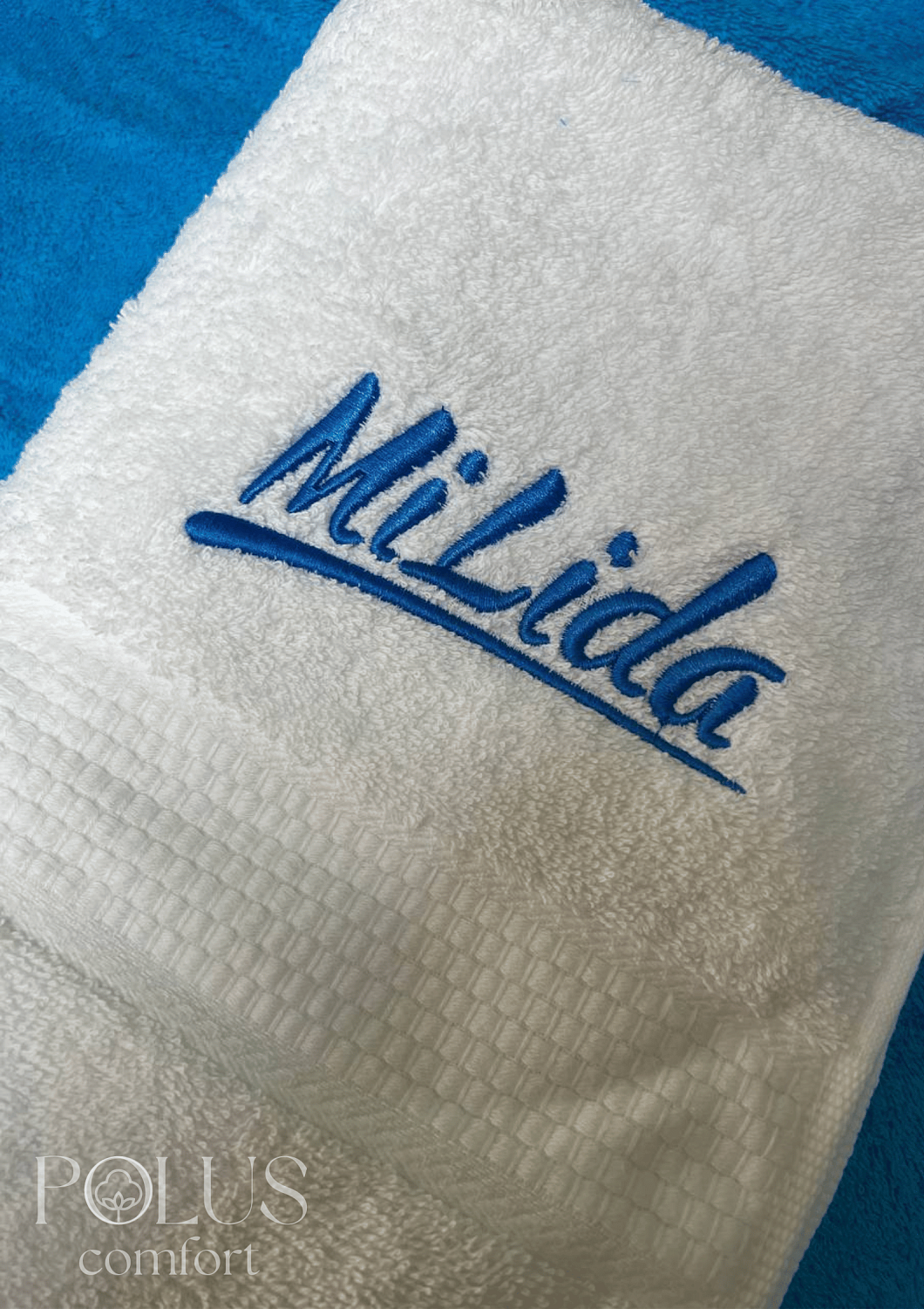 Машинная вышивка на полотенцах и пледах