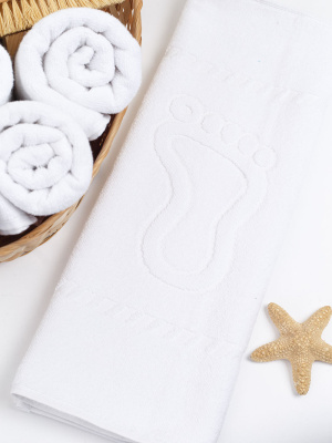 Полотенце для ног 50х70см белый BS450гр